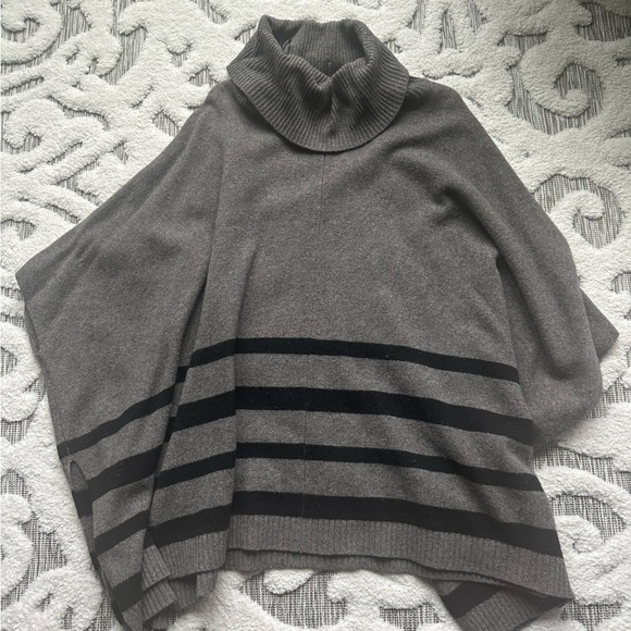 Tahari Sweaters - Tahari Black Gray Stripe Poncho